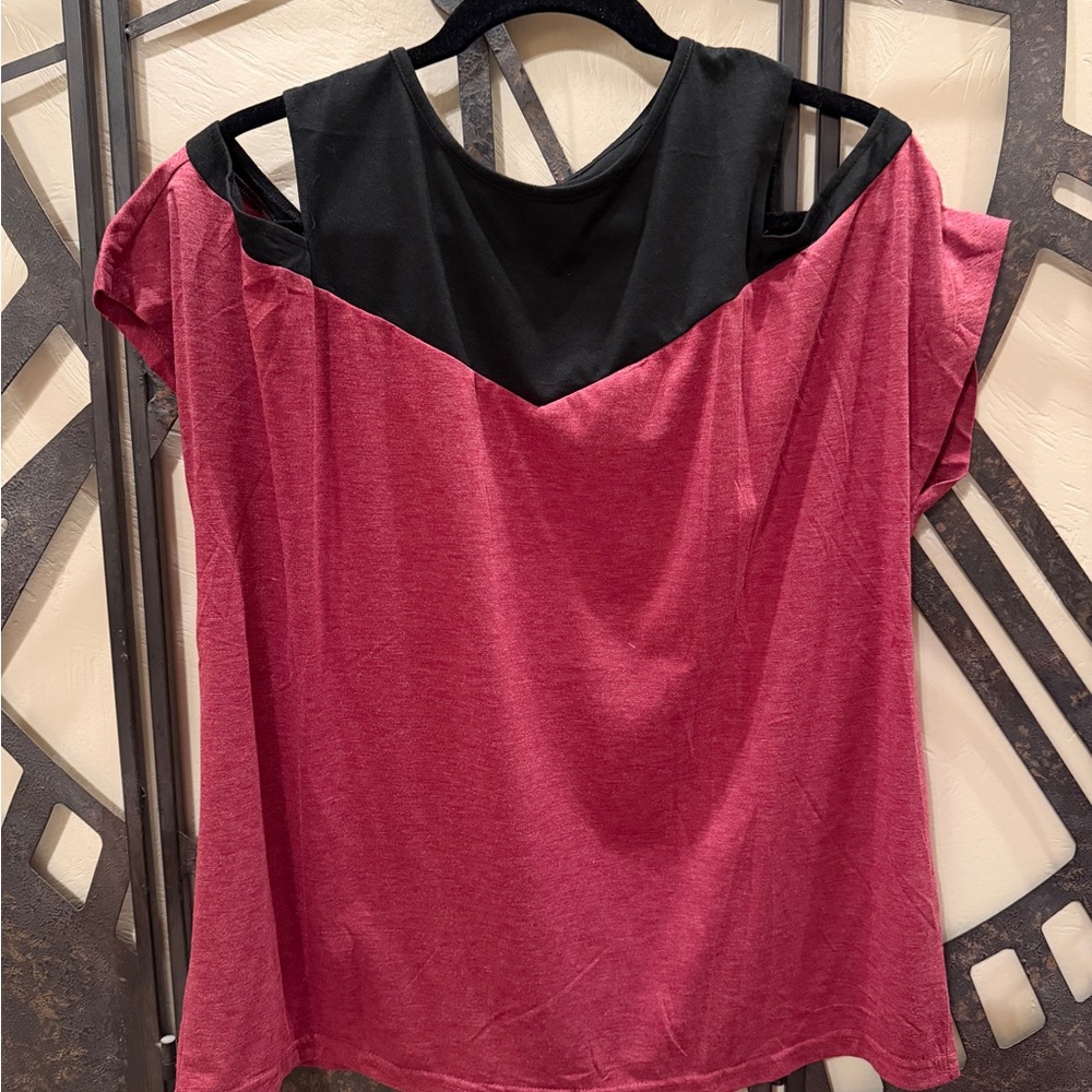 Women's Black and Red Cold Shoulder Top
